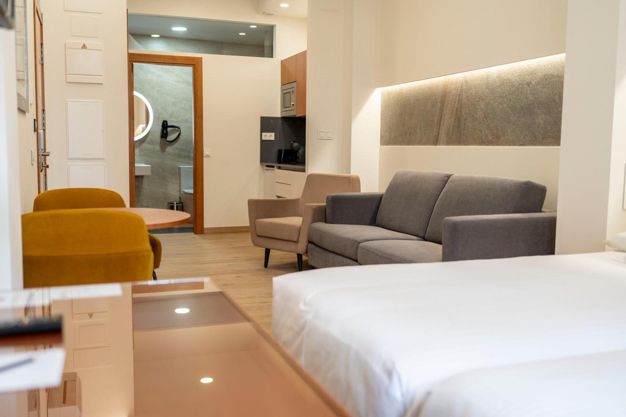 Torreluz Suites Almería Exteriér fotografie